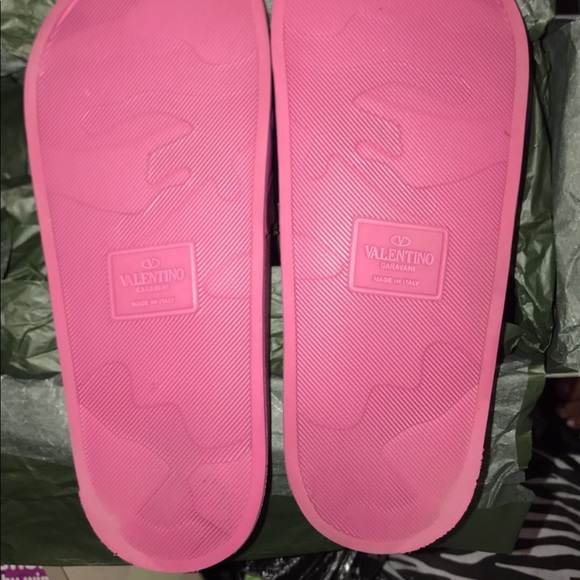 VALENTINO Garavani pink camo slides - Picture 2 of 2